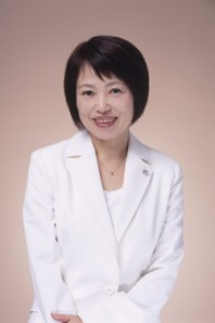 Mari Matsunaga, the yin to Steve Jobs' yang